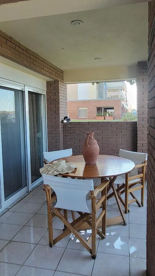 Evita Maisonette, Elegant Beachfront Apt, Polychrono 0*,  Greece